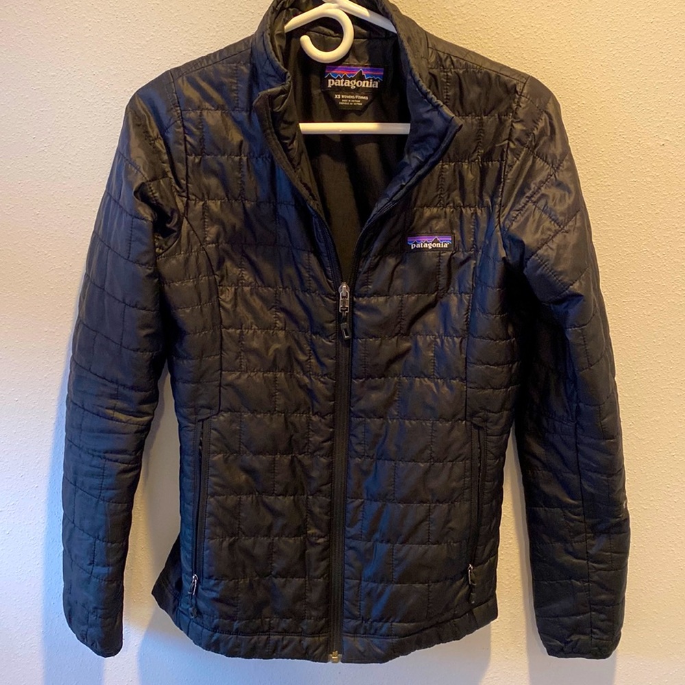 Patagonia womens XS nano puff jacket